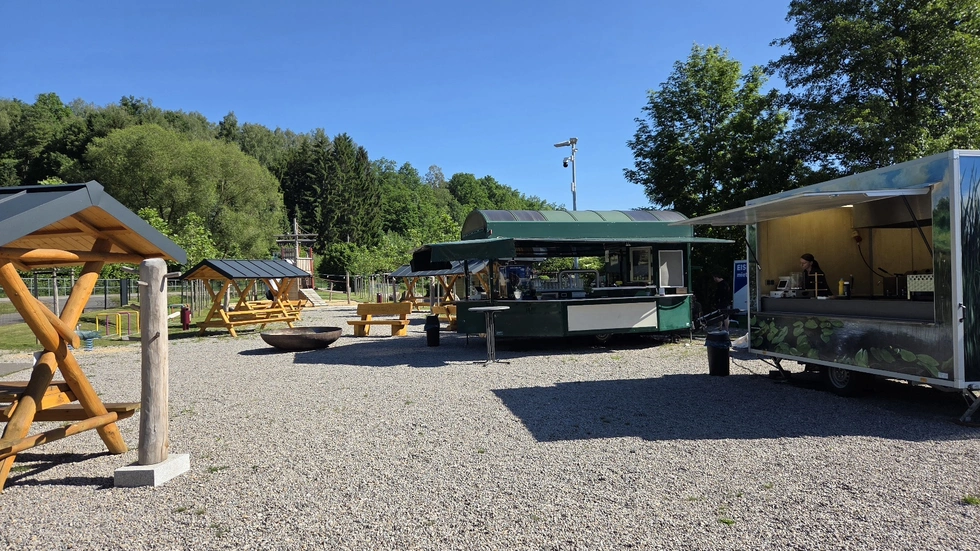 Betreiber Oliver Oertel öffnet den "Färbergarten" jeden Freitag bis Sonntag. Betreiber Oliver Oertel öffnet den "Färbergarten" jeden Freitag bis Sonntag.