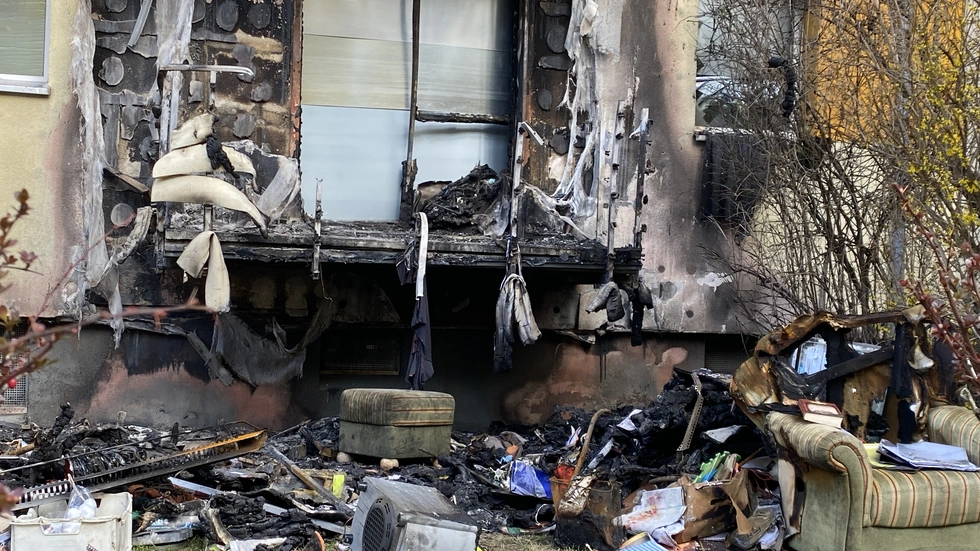 So sieht es jetzt nach dem Brand vor dem Haus aus.