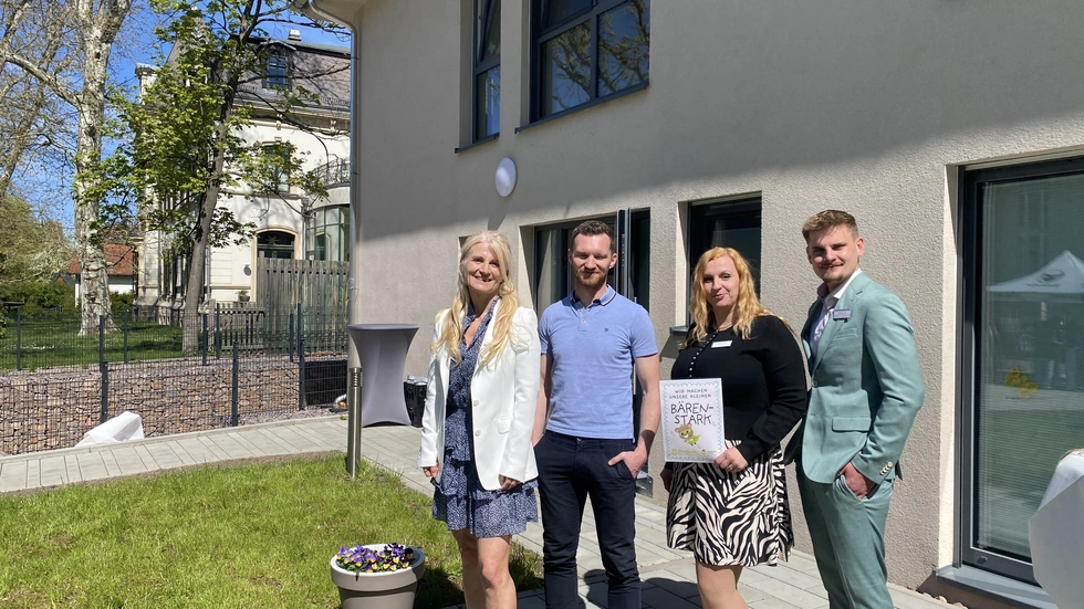 Das Leitungsteam von links nach rechts: Frau Tobias und Herr Kraus als Geschäftsführung des Pflegedienstes Nicole Tobias, Frau Rhode als pflegerische Leitung  und Herr Ebert als pädagogischer Leiter.