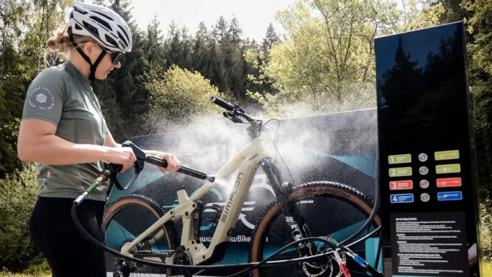 So sieht der Prototyp der neuen Fahrrad-Waschanlage aus. So sieht der Prototyp der neuen Fahrrad-Waschanlage aus.