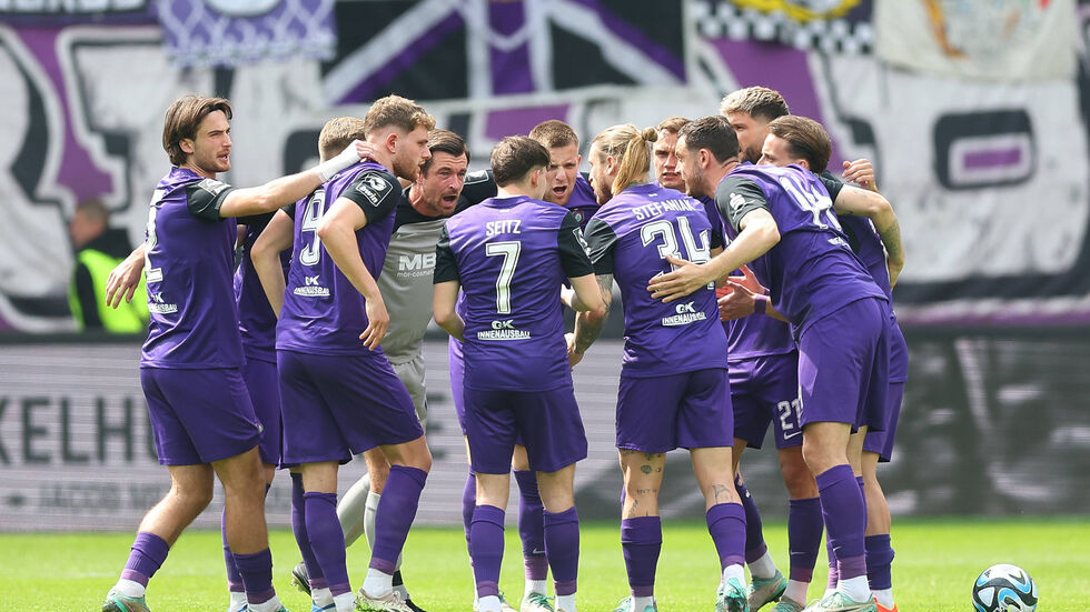 Veilchen feiern dritten Sieg in Serie Veilchen feiern dritten Sieg in Serie