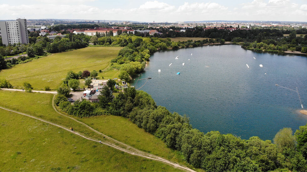 Der Kiessee in Leuben soll bis 2033 zum Naherholungsgebiet für die Dresdner werden