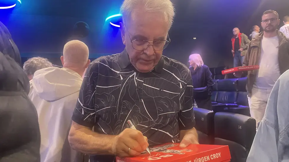 Nach der Veranstaltung nahm sich Jürgen Croy Zeit für die Fans.